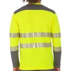 IQ-UV UV High Visible Shirt 2C Long Sleeves Kl.2 Man -Wetsuit Best Sale iq uv uv high visible shirt 2c long sleeves kl.2 man 1